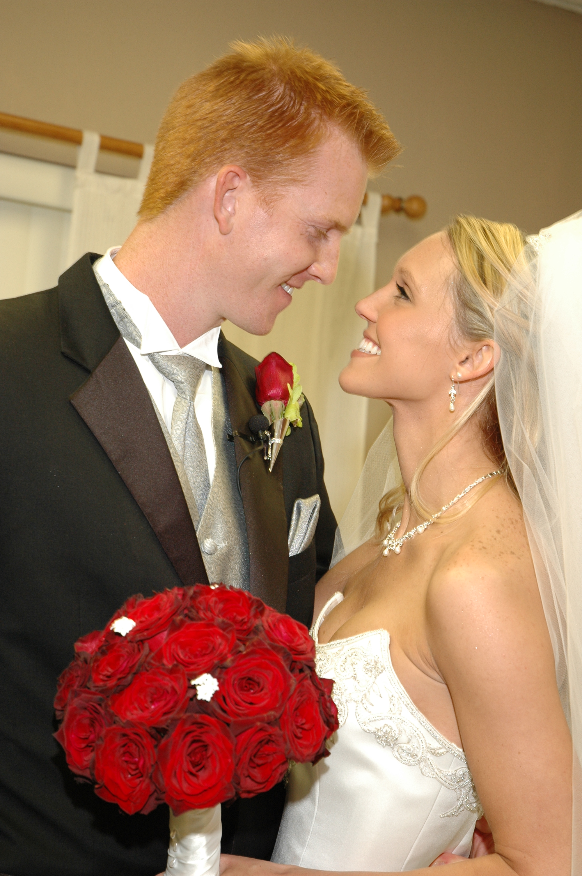 cassieandjosh220.jpg