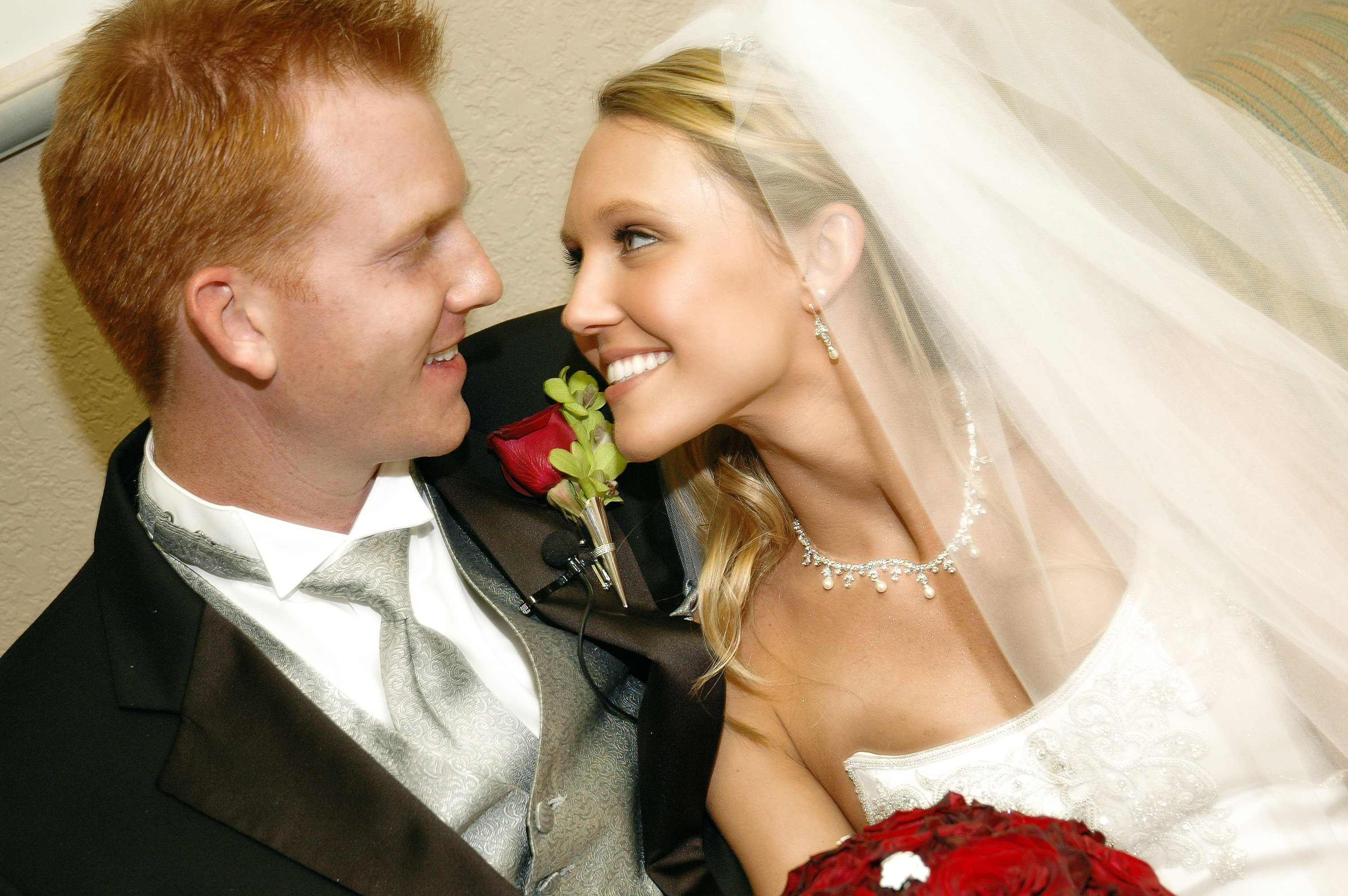 cassieandjosh232g.jpg